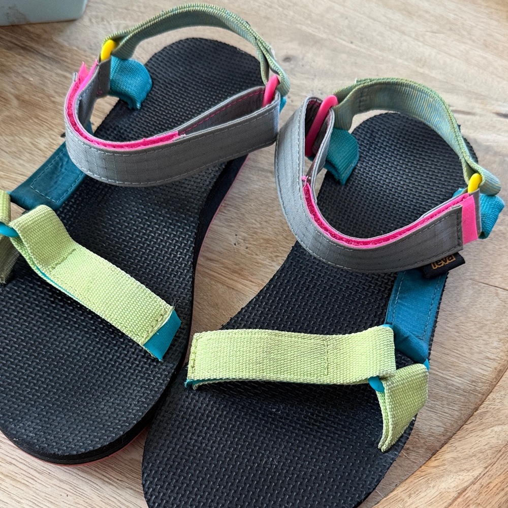 Teva Multicolor Cotopaxi Neon Women's Sandals - Picture 4 of 5